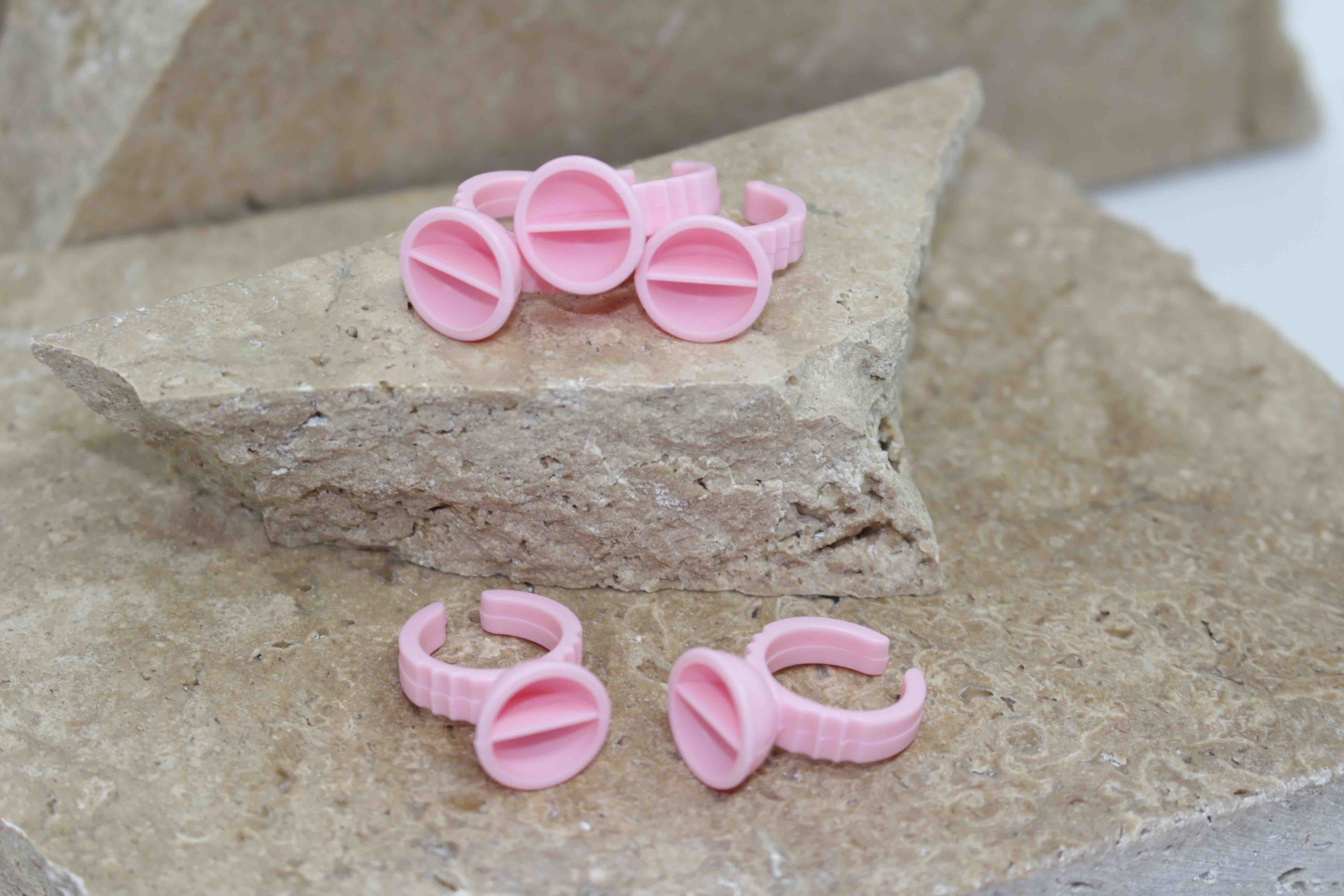 Stephanie & Co. Glue Ring