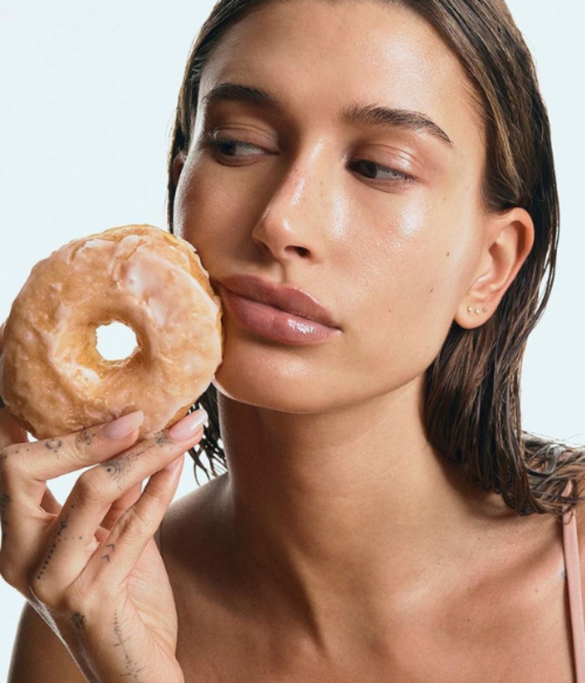 Get Hailey Bieber's Glazed Donut Nails for under $30