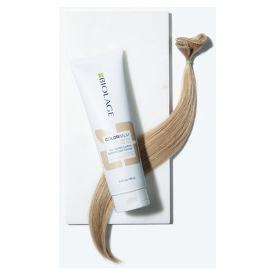 Ideal for medium blonde to very light blonde bases